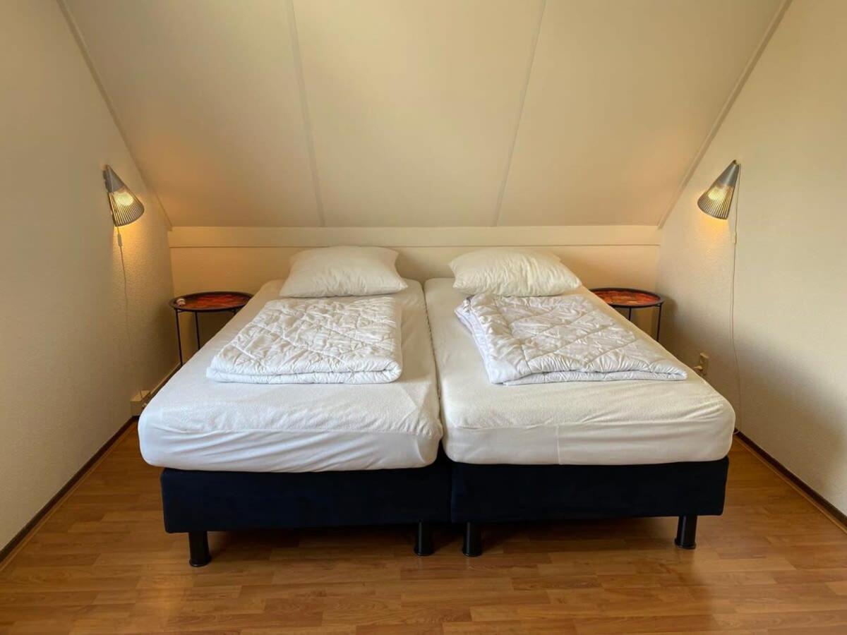 Hello Zeeland - Vakantiehuis Zwin 182 Breskens Bagian luar foto